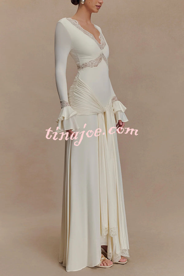 Fashion Lace Splicing Sexy V-neck Long-sleeved Slim Maxi Dress