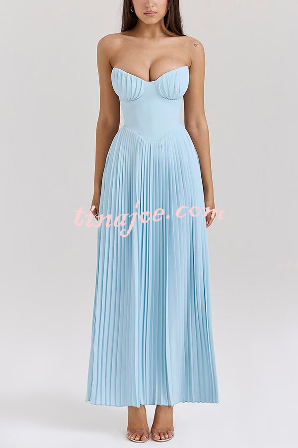 Romantic and Elegant Pleated Strapless Maxi Dress