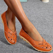 Tendon Sole Hollow Loafers