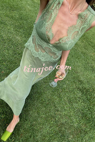 Wonderful Fusion Satin Lace Trim See-through Waist V-neck Drape Maxi Dress