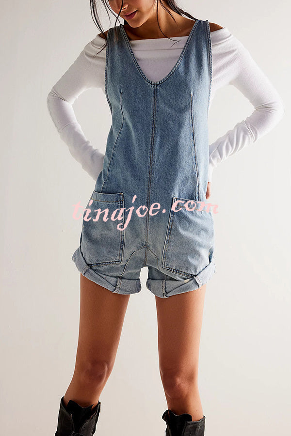 Stylish Loose Sleeveless Pocket Straps Adjustable Denim Rompers