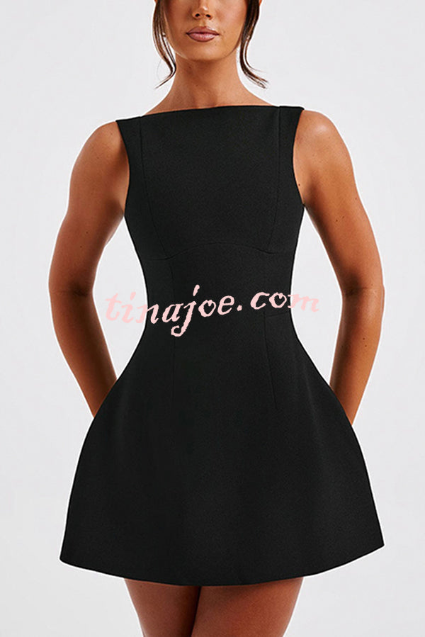 Cosmopolitan Chic High Neck Scoop Back Bubble-shaped Mini Dress