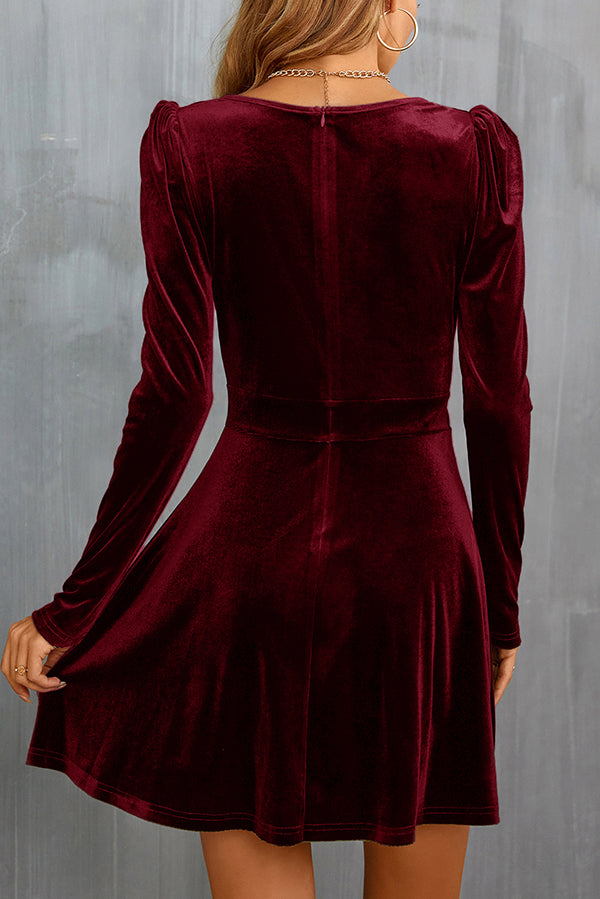 Solid Velvet V-neck Long-sleeved Waist Mini Dress