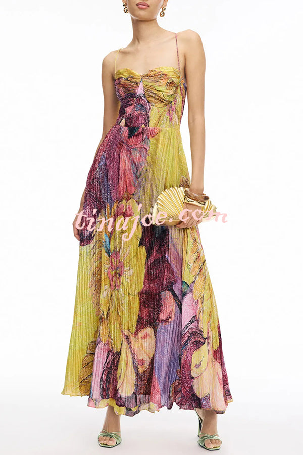 Vibrant and Bold Floral Print Sweetheart Neck Pleated Maxi Dress