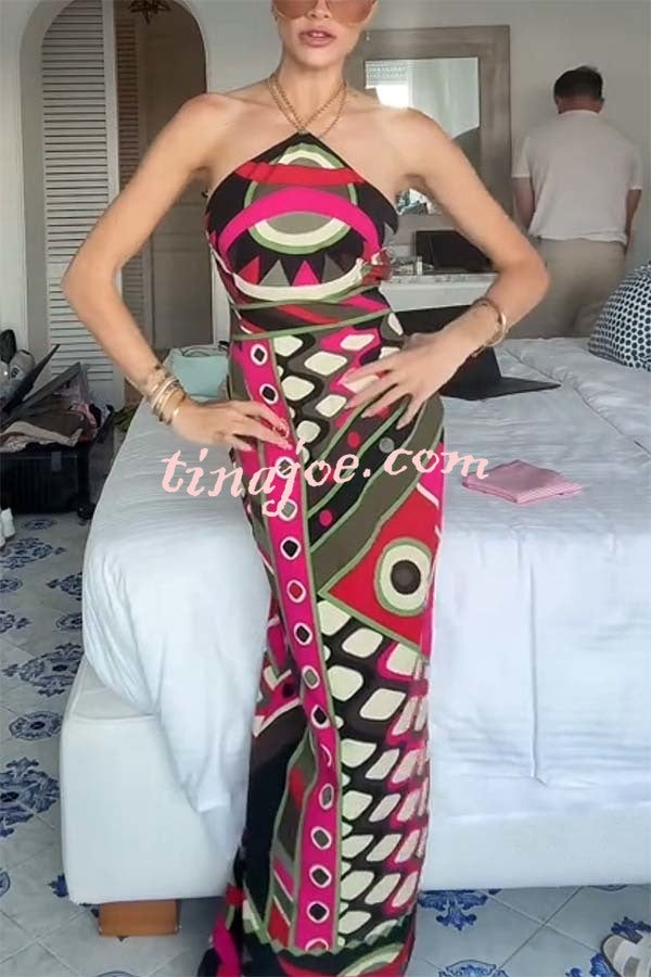 Jiya Unique Print Chain Detail Halter Backless Maxi Dress
