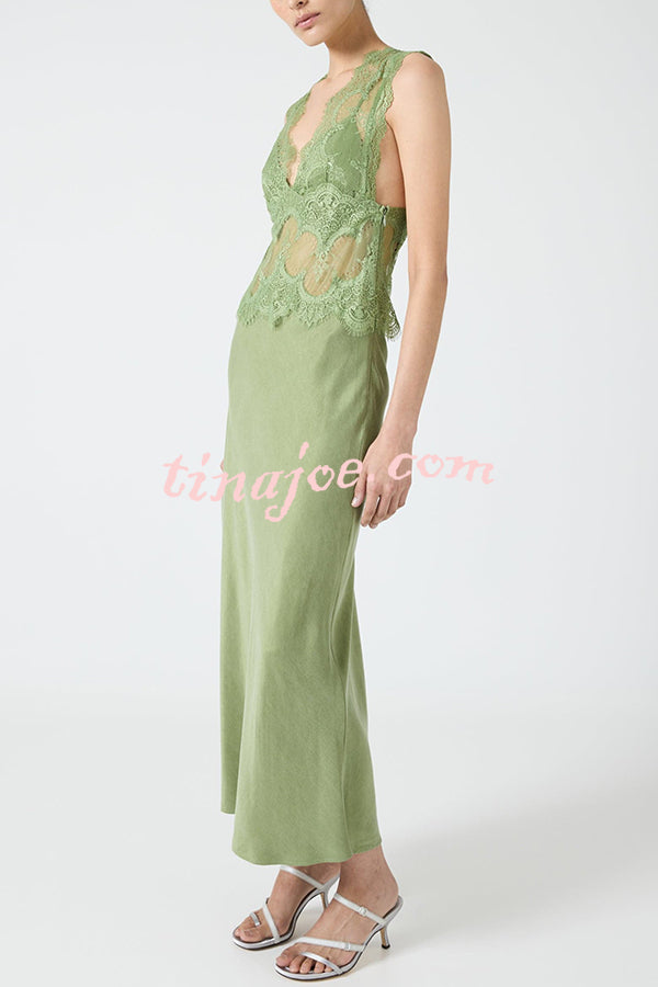 Wonderful Fusion Satin Lace Trim See-through Waist V-neck Drape Maxi Dress