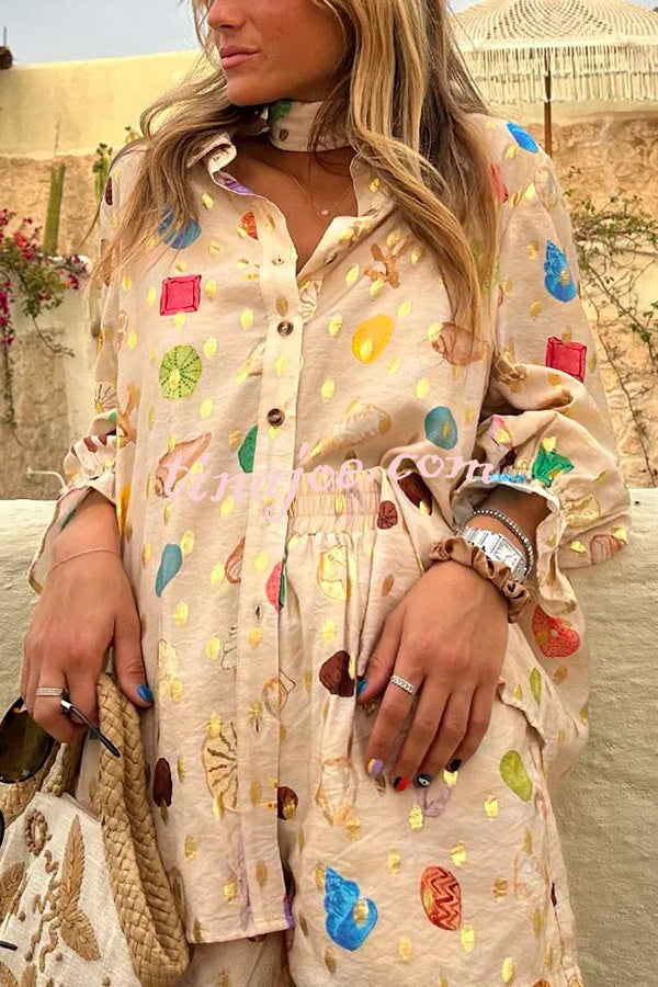 Fashionable Gold Stamping Unique Printing Lapel Long Sleeve Shirt and Elastic Waist Casual Pocket Shorts Set