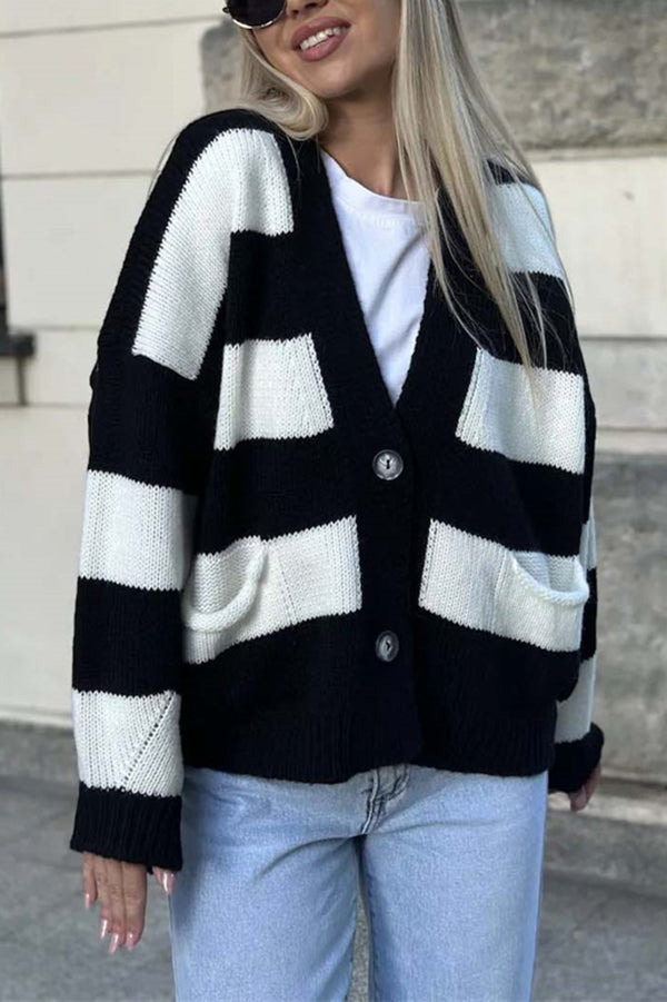 Casual V-neck Long-sleeved Striped Pocket Knitted Cardigan