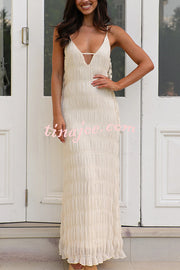 Passion and Romance Pleated Side Tie-up A-line Maxi Dress