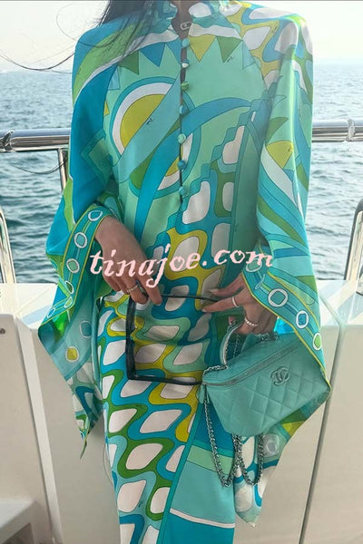 Narah Satin Unique Print  Stand Neck Buttons  Butterfly Sleeves Kaftan Maxi Dress