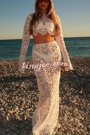 Balmy Summers Crochet Lace Floral Pattern Long Sleeve Crop Vacation Top