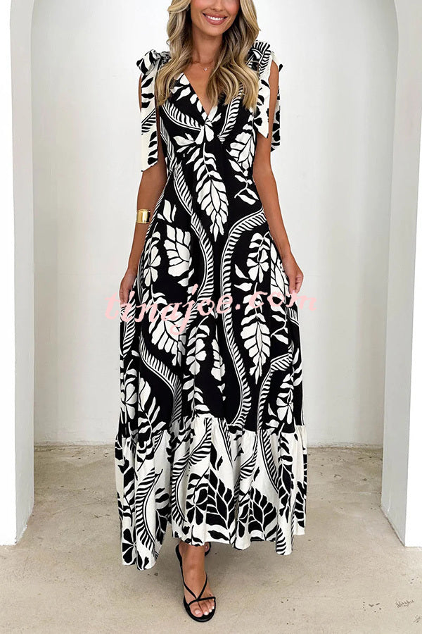 Unique Printed V-neck Sleeveless Lace-up Waist Maxi Dress