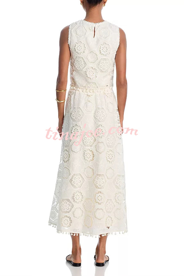 Nice Try Embroidered Crochet Lace Tassle Trim Elastic Waist Midi Skirt
