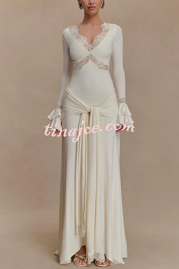 Fashion Lace Splicing Sexy V-neck Long-sleeved Slim Maxi Dress