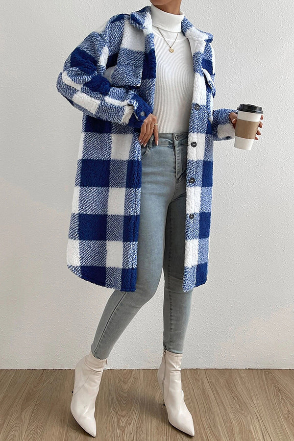 Fashionable Plaid Lapel Loose Plush Jacket