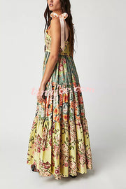 Floral Print Strappy Pleated Paneled Maxi Dress