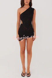 Solid Color Sexy One Shoulder Hollow Stitching Slim Fit Knitted Mini Dress