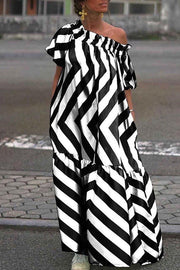 Exquisite Striped Patchwork Bell Sleeve Pocket Maxi Dress