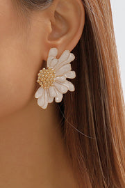 Retro Alloy Floral Pattern Earrings