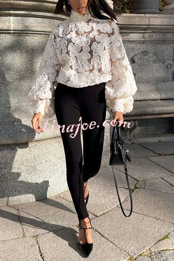 Fashionable Embroidered Flower Loose Puff Sleeve Hollow Top