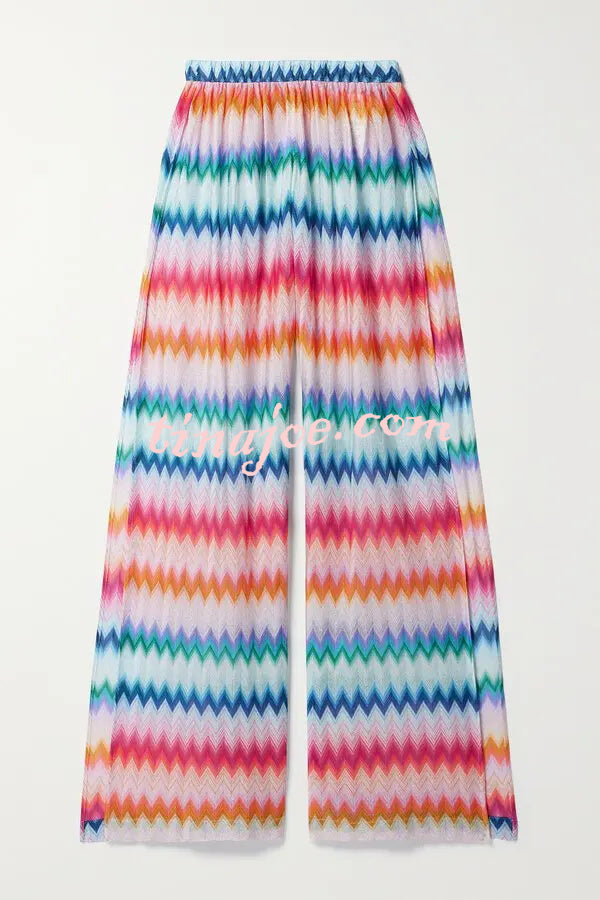 Colorful Zigzag Pattern Halter Neck Stretch Bikini and Elastic Waist Slit PantsThree-Piece Set