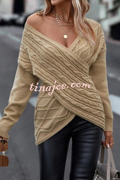 Solid Color V Neck Cross Jacquard Long Sleeved Sweater