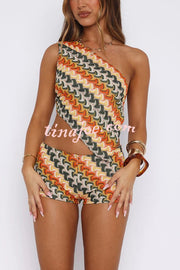 Colorful Zigzag Pattern Sexy One Shoulder Halter Top and Lace Resort Shorts Set